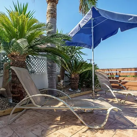 Kangaroo Villa