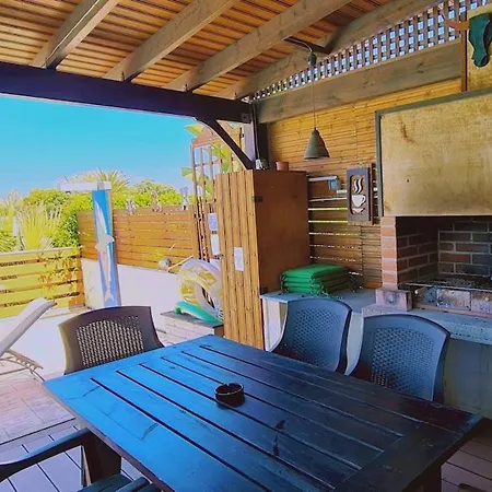 Kangaroo Villa