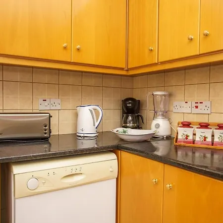 Kangaroo Vilă Protaras