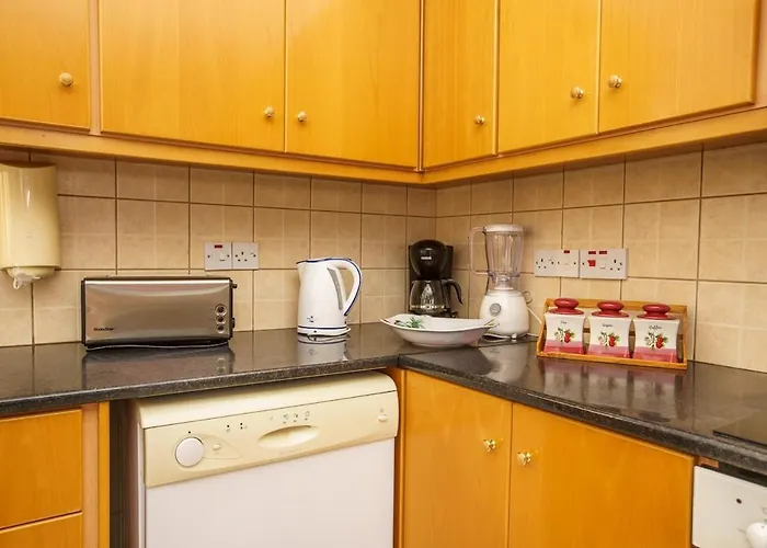 Kangaroo Вилла Протарас